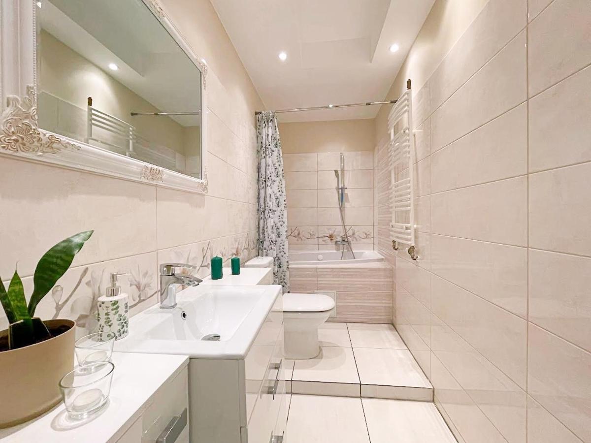 Apartament Stary Zdroj Wałbrzych Esterno foto